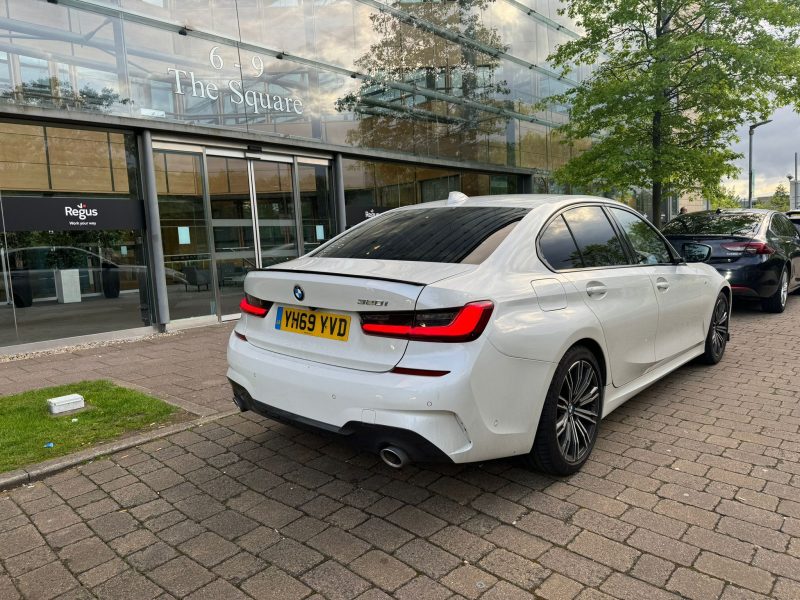 2019 BMW 320i