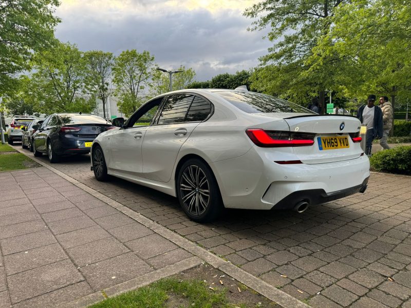 2019 BMW 320i